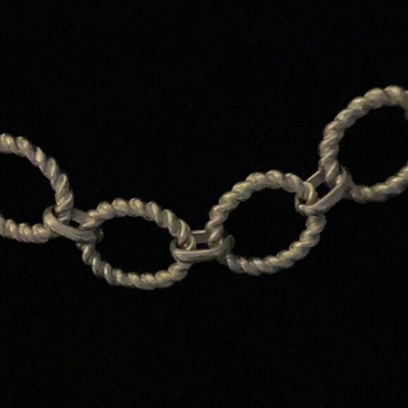 Beautiful silver necklace with texture - Picture 3 of 3